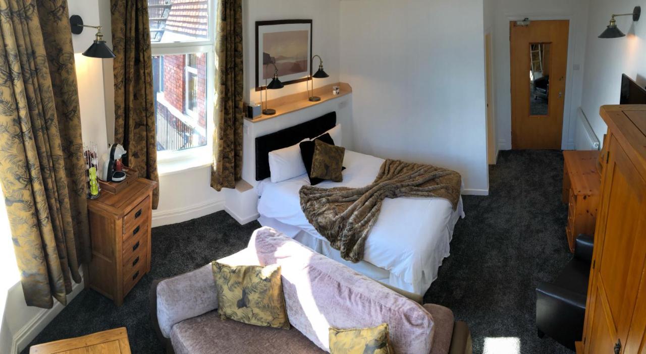 Aberthaw House Hotel Бари Екстериор снимка