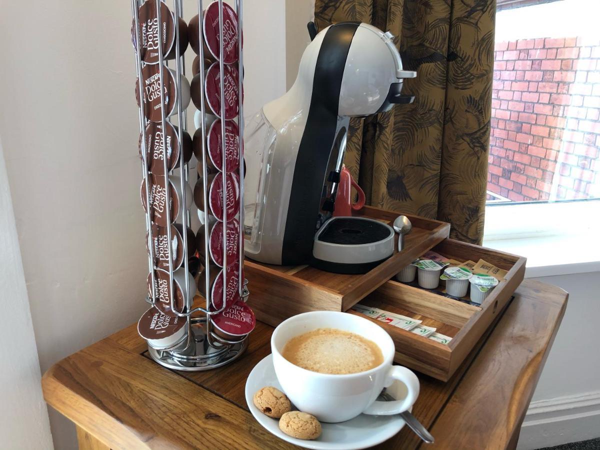 Aberthaw House Hotel Бари Екстериор снимка