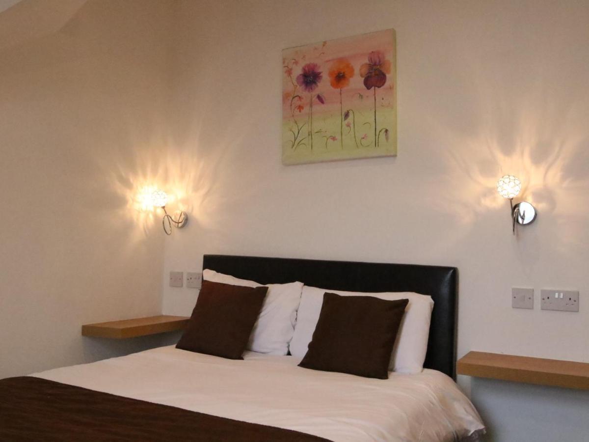 Aberthaw House Hotel Бари Екстериор снимка